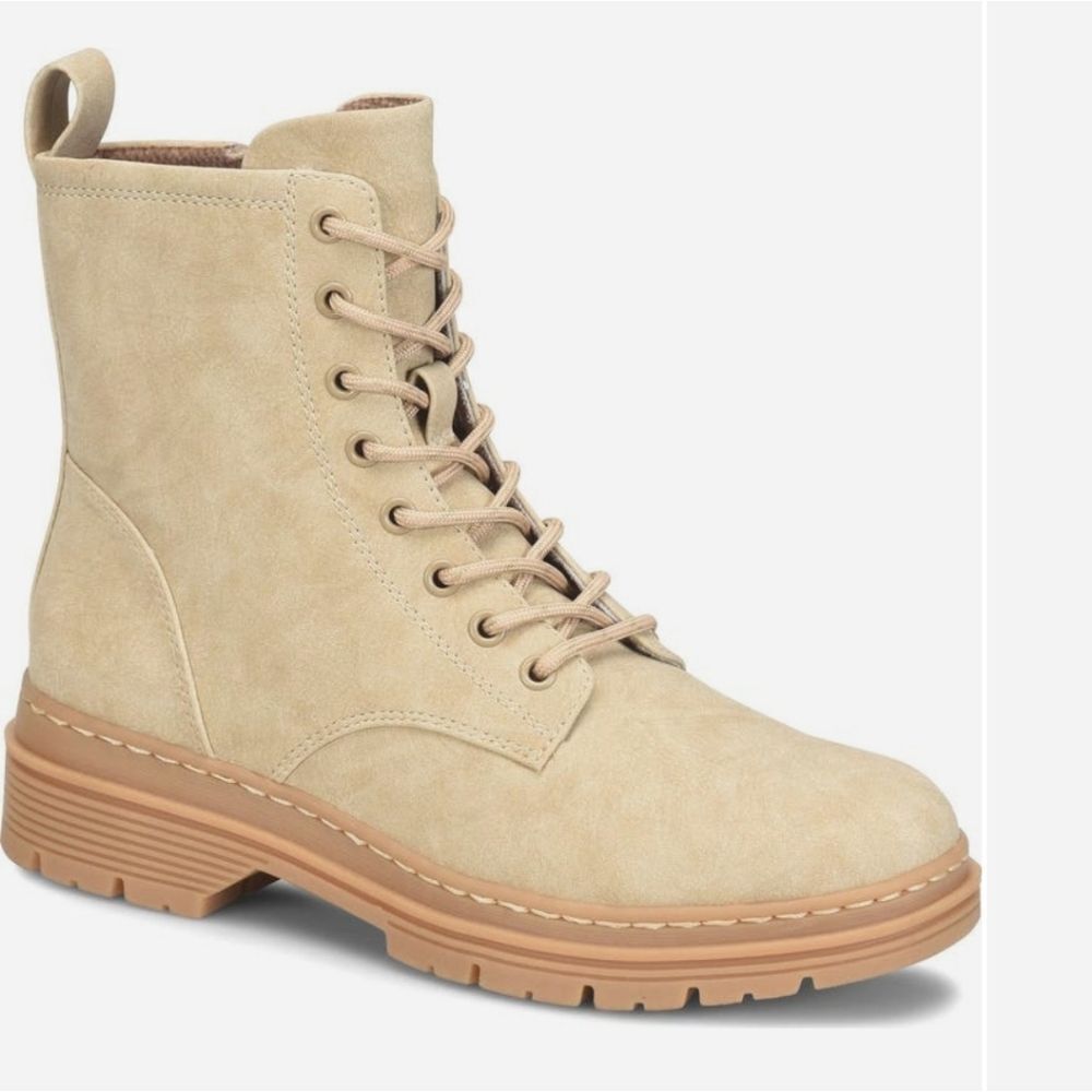 boc Beige Lace-Up Combat Boots